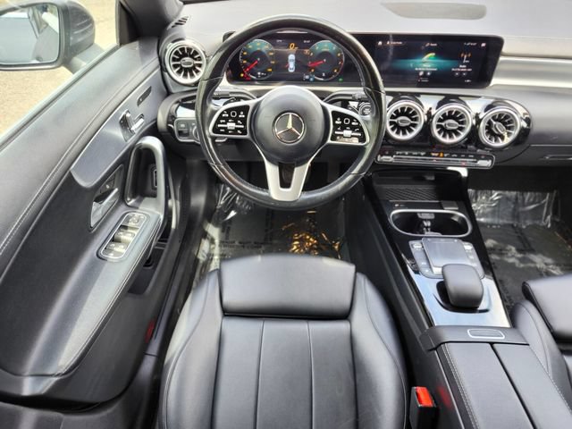 Used 2022 Mercedes-Benz CLA 250 4MATIC image 13