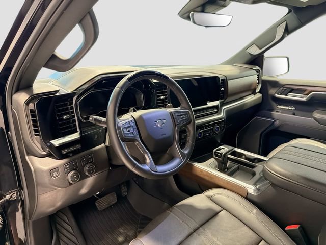 Used 2025 Chevrolet Silverado 1500 High Country w/ Midnight Edition image 8