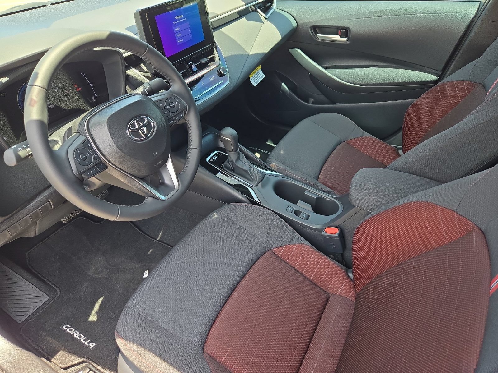 Certified 2026 Toyota Corolla SE FWD image 9