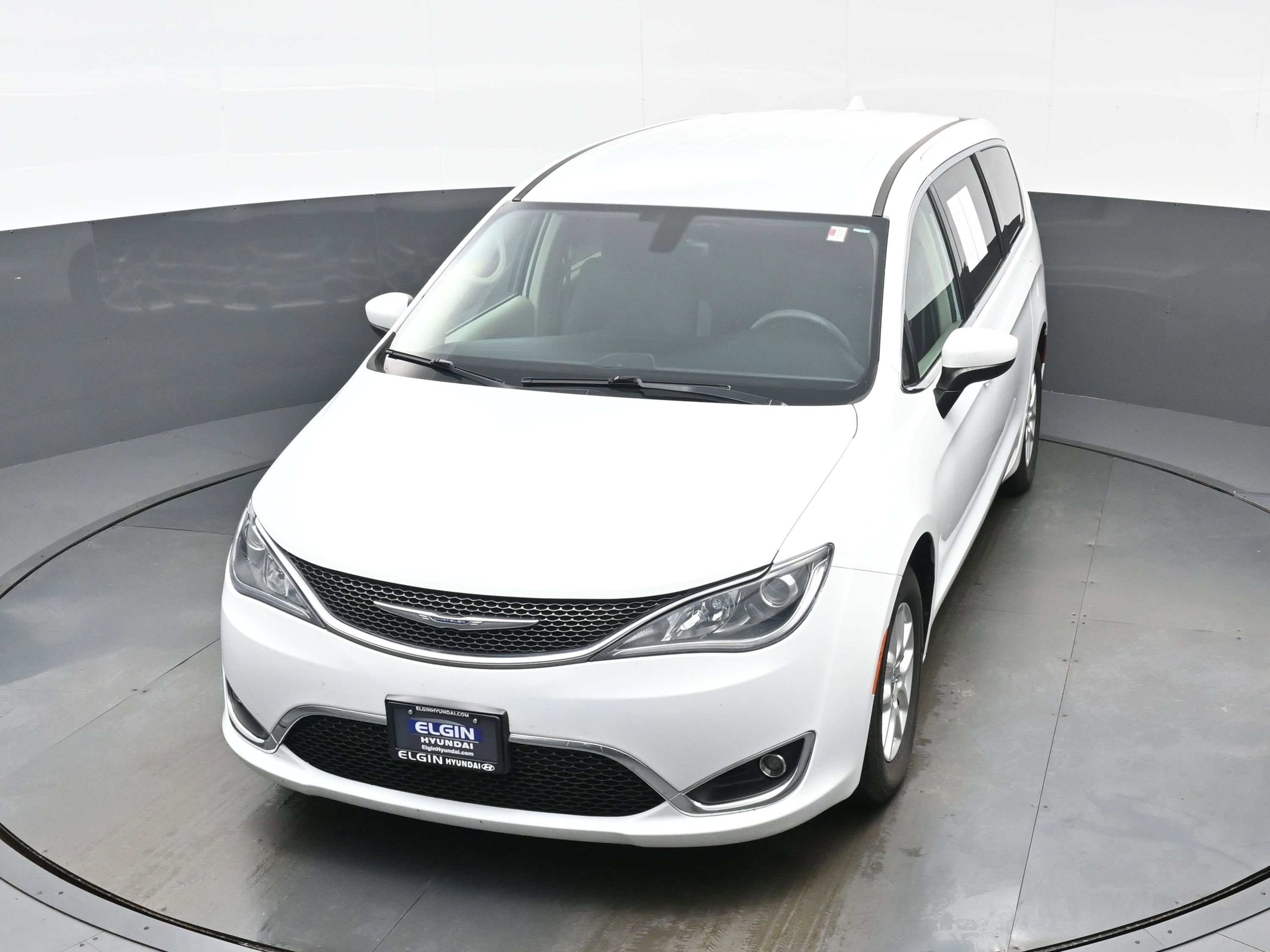 Used 2017 Chrysler Pacifica Touring Plus image 41