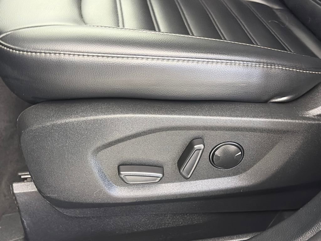 Certified 2024 Ford Edge SEL image 24