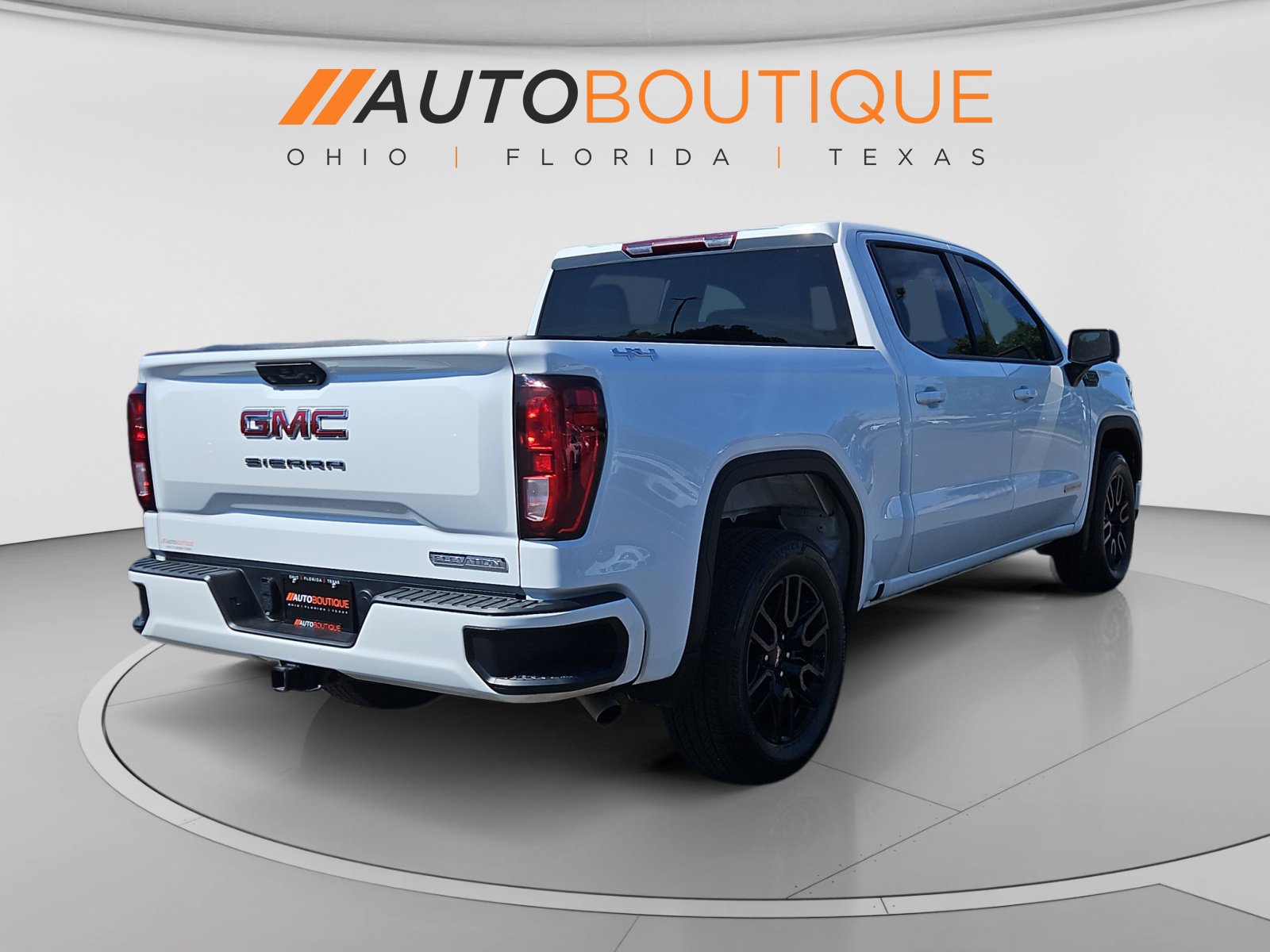 Used 2025 GMC Sierra 1500 Elevation AWD/4WD image 5