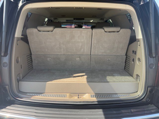 Used 2018 Chevrolet Tahoe Premier AWD/4WD image 17
