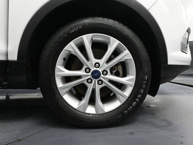 Used 2017 Ford Escape SE w/ Equipment Group 201A image 16
