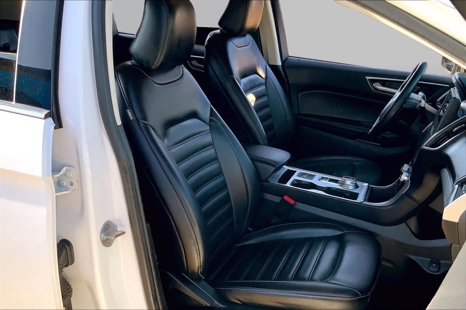 Used 2022 Ford Edge SEL AWD/4WD image 8