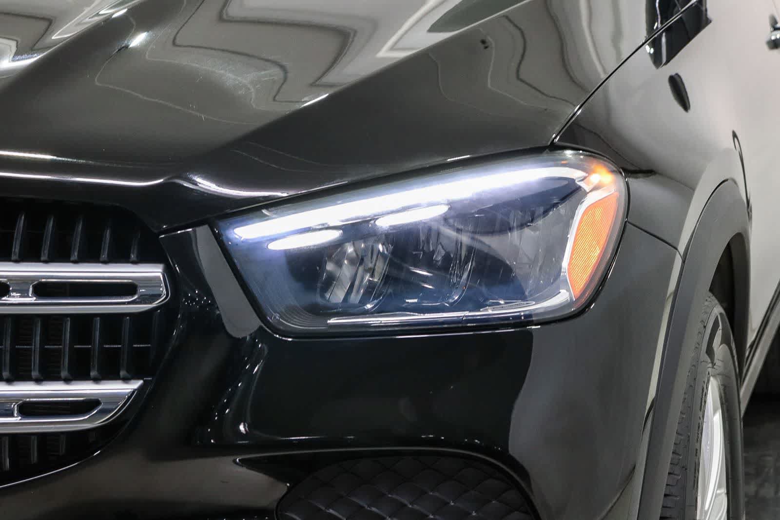 Used 2024 Mercedes-Benz GLE 350 4MATIC w/ 3rd Row Seat Package image 7