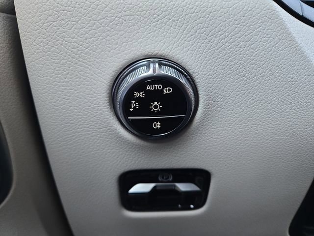 New 2026 Mercedes-Benz GLC 300 4MATIC image 19