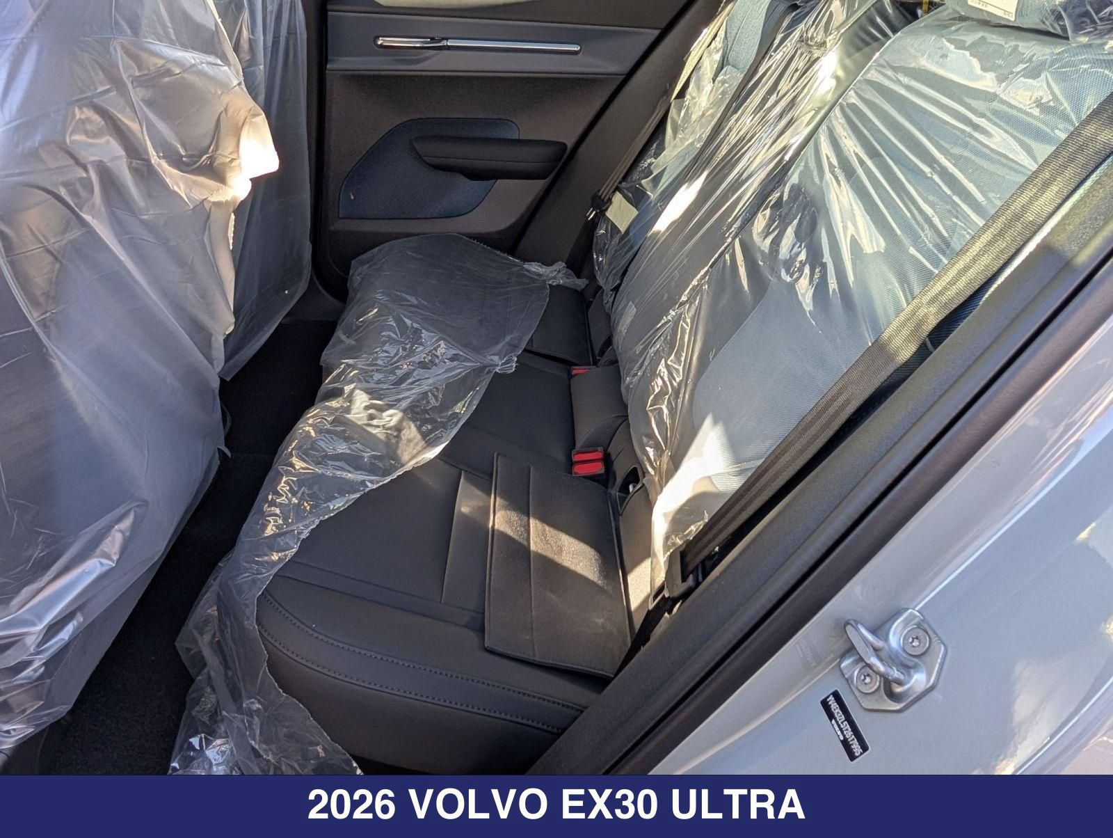 New 2026 Volvo EX30 Ultra w/ Protection Package Premier AWD/4WD image 12