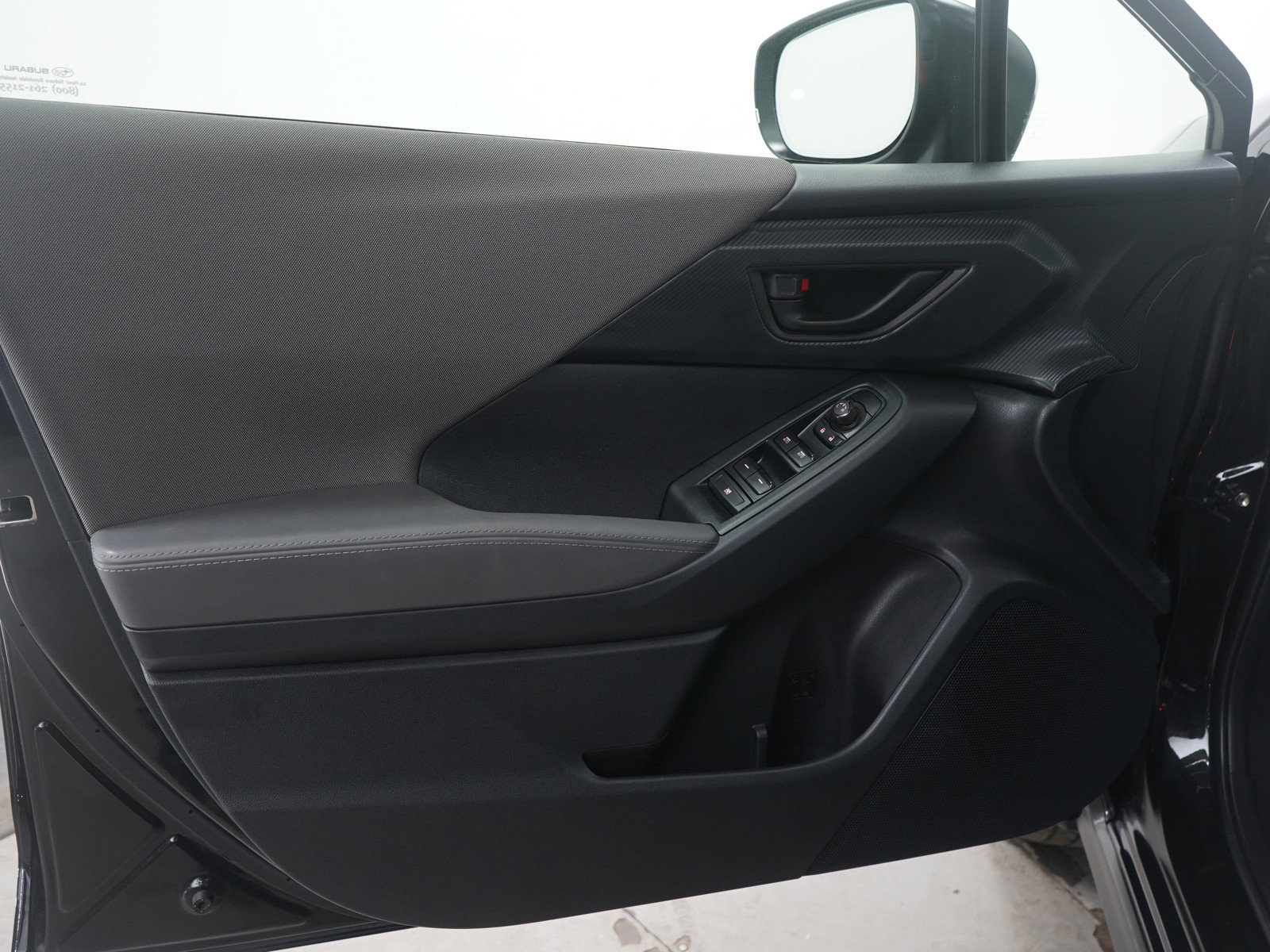 Used 2024 Subaru Crosstrek 2.0i Premium w/ Popular Package #4 image 18