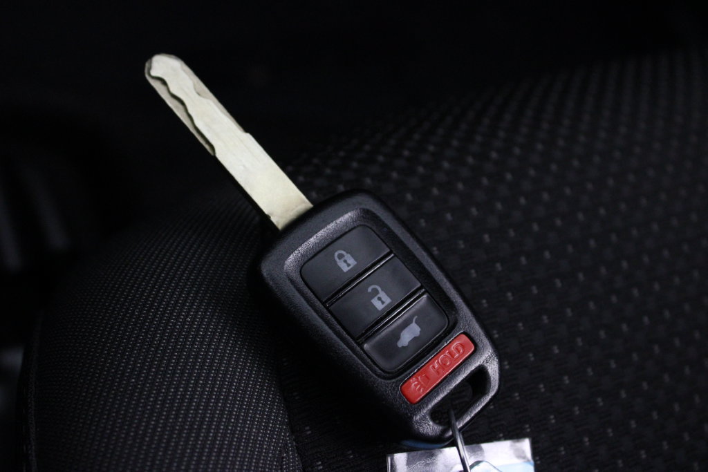 Used 2022 Honda HR-V Sport image 29