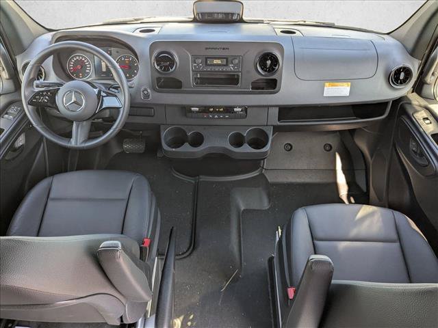 Certified 2025 Mercedes-Benz Sprinter 2500 image 15