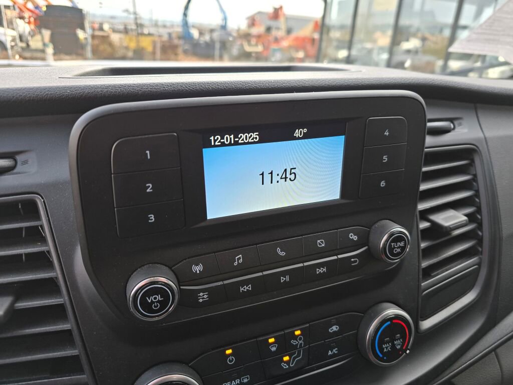 Used 2024 Ford Transit 250 Low Roof w/ Exterior Upgrade Package image 24