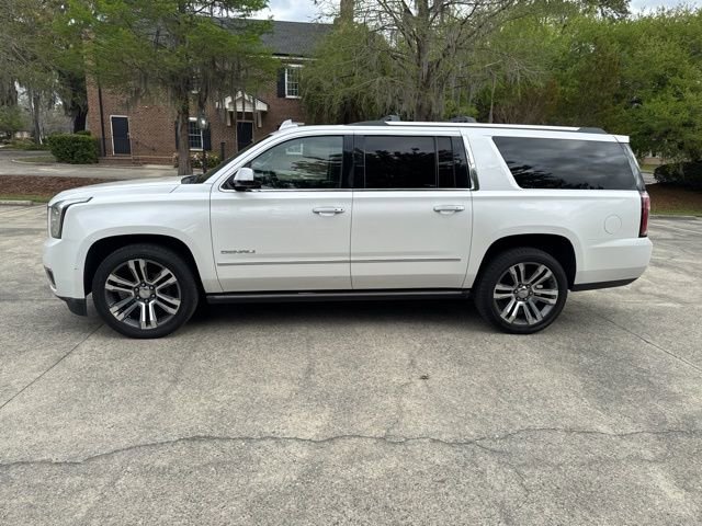 Used 2018 GMC Yukon XL Denali w/ Denali Ultimate Package image 3