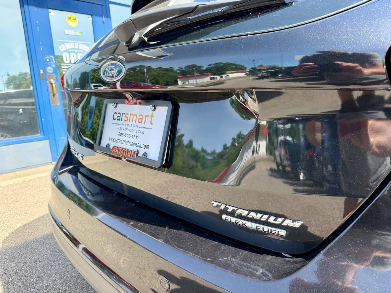 Used 2015 Ford Focus Titanium FWD image 10