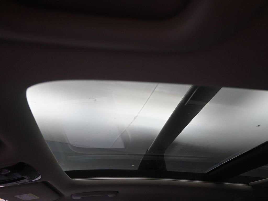 Used 2023 Kia Sorento S w/ Panoramic Sunroof Package image 19