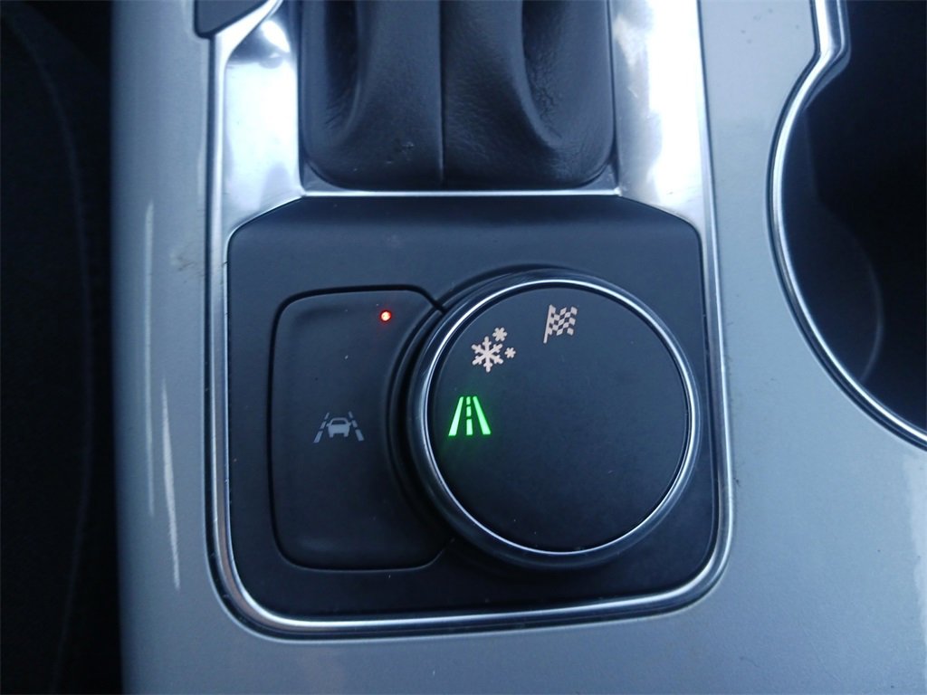 Used 2023 Chevrolet Blazer LT image 24