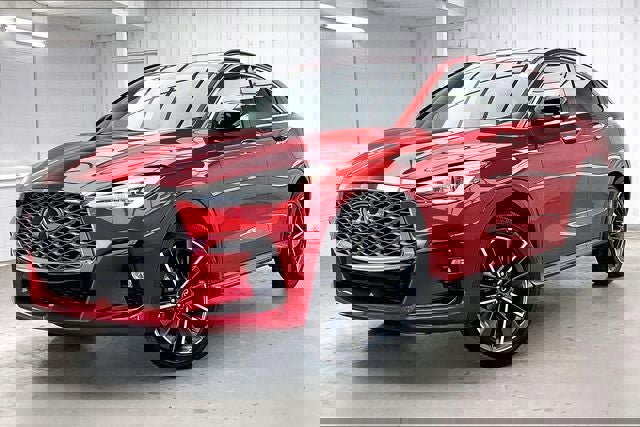 Certified 2024 INFINITI QX55 Essential image 2