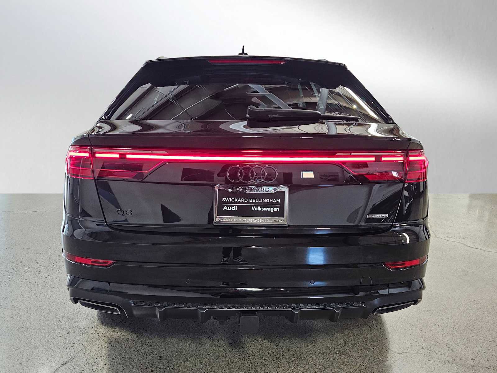 New 2025 Audi Q8 Premium Plus AWD/4WD image 6
