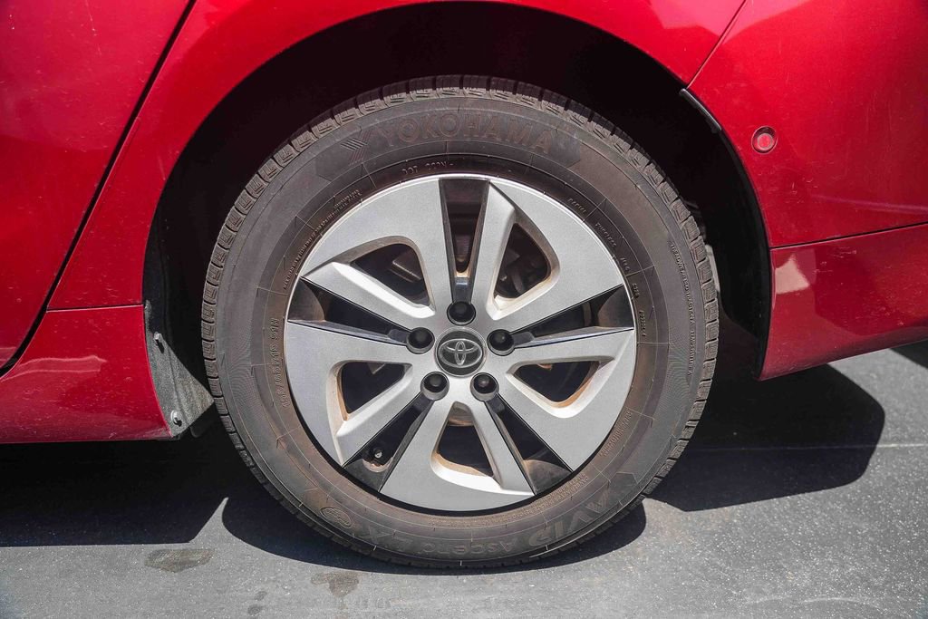 Used 2017 Toyota Prius Two w/ Prius Two Safety Plus Package image 10