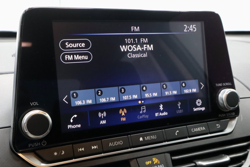 Certified 2024 Nissan Altima 2.5 SV image 3