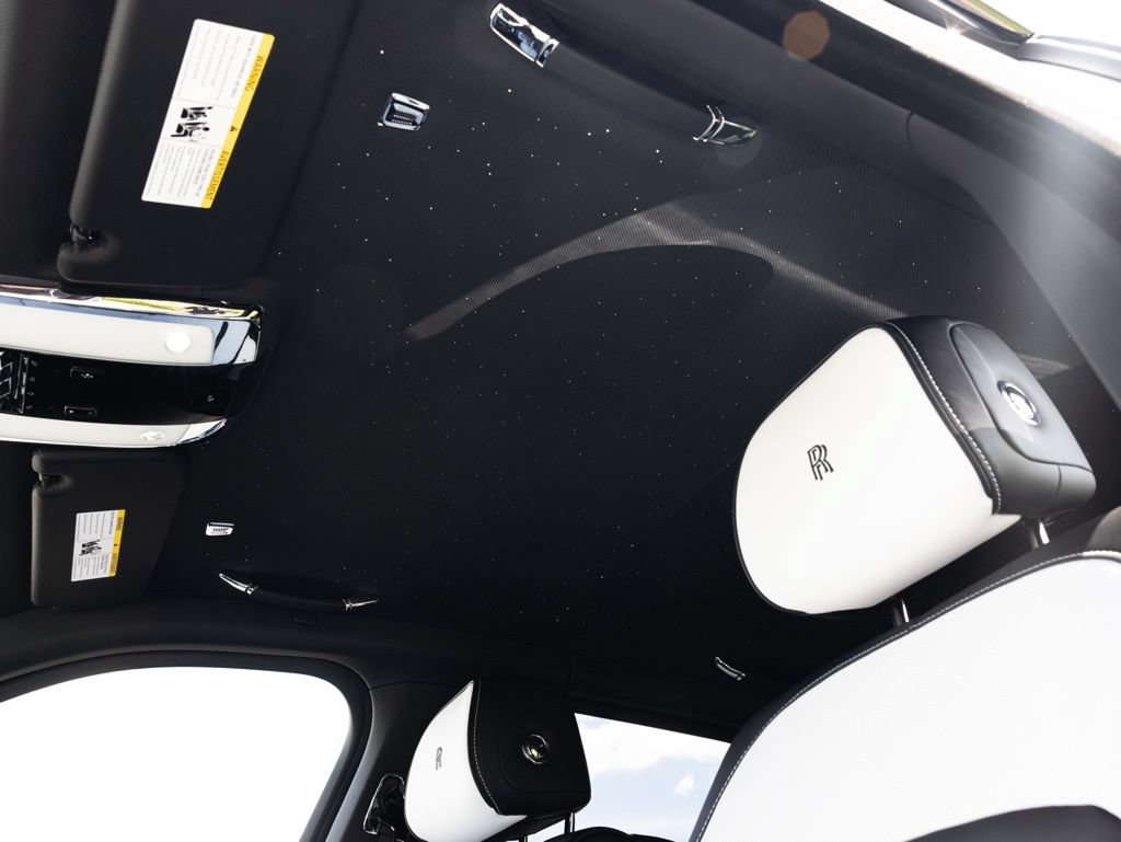 New 2027 Rolls-Royce Cullinan Black Badge AWD/4WD image 47