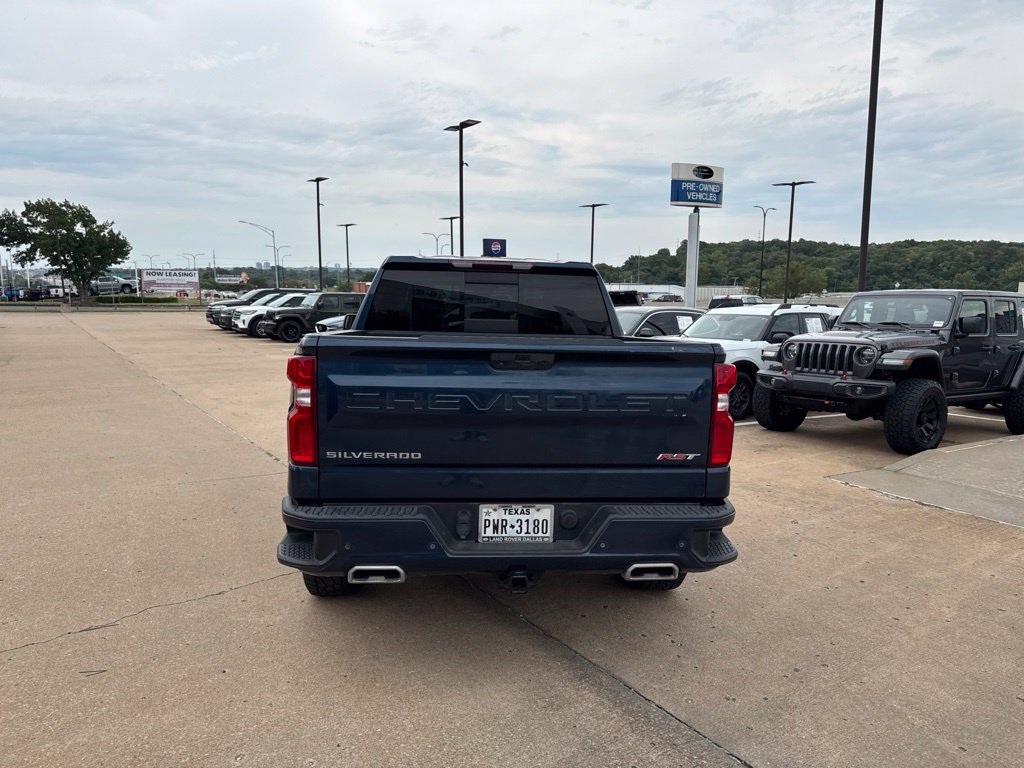 Used 2020 Chevrolet Silverado 1500 RST AWD/4WD image 4