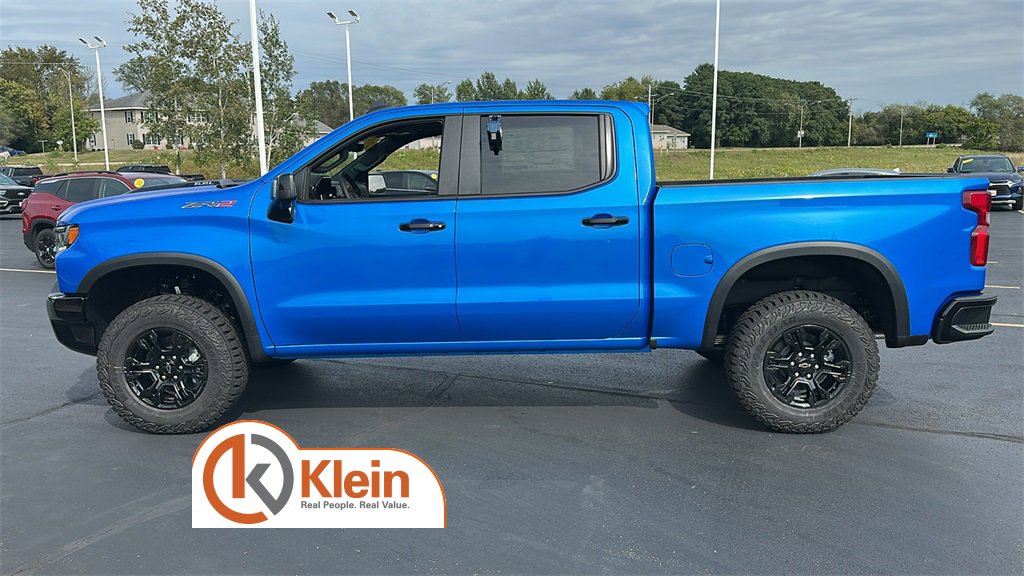 New 2026 Chevrolet Silverado 1500 ZR2 image 4