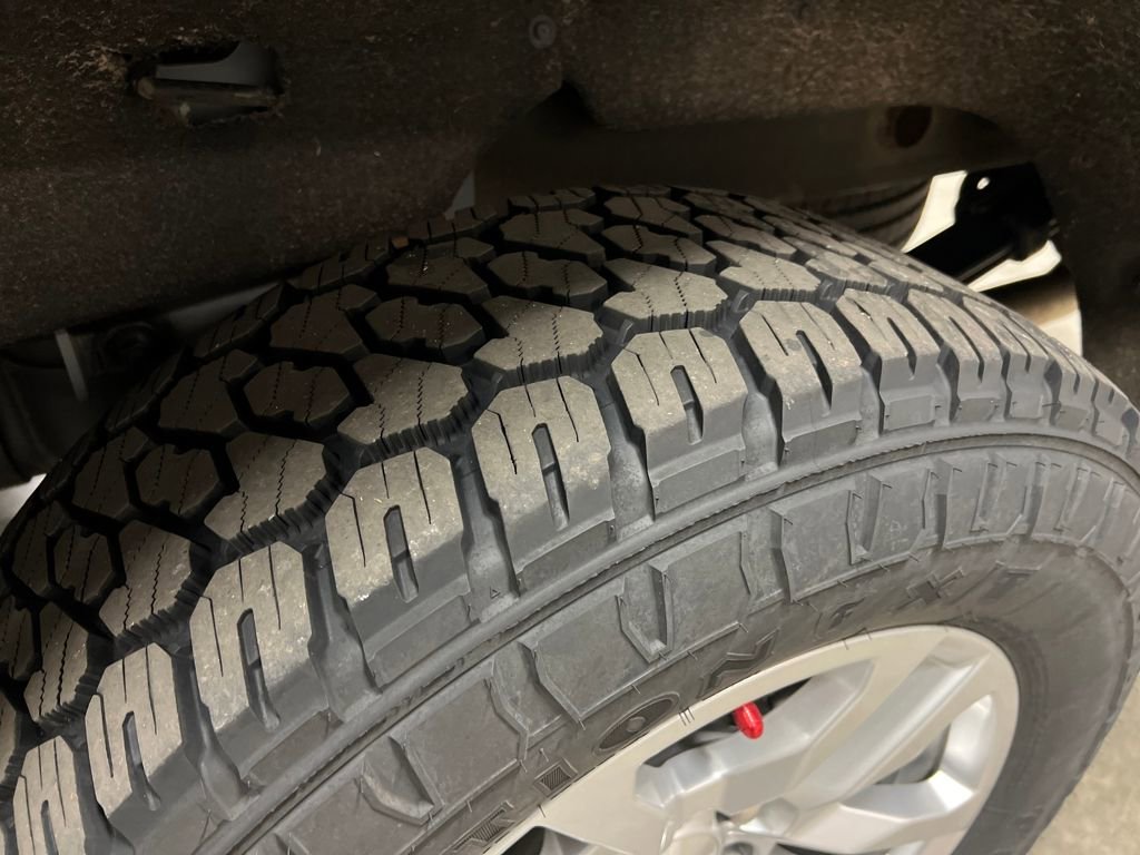 Used 2020 Chevrolet Silverado 1500 LT w/ All-Star Edition image 25