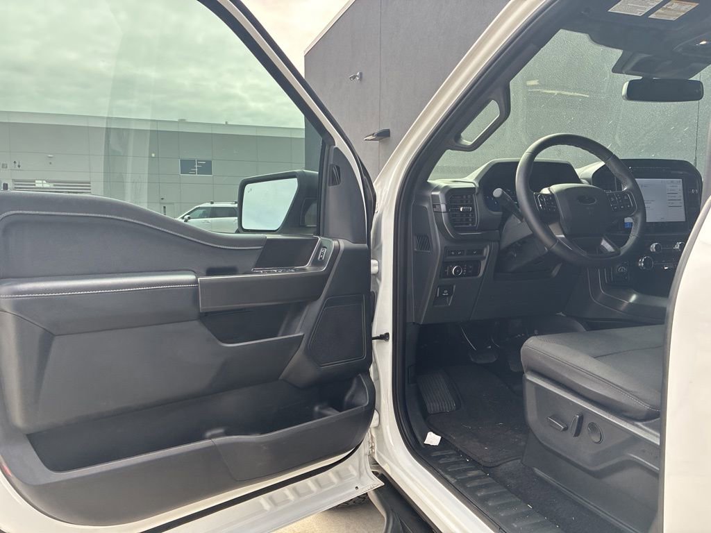 Used 2024 Ford F150 XLT w/ Equipment Group 302A MID image 15