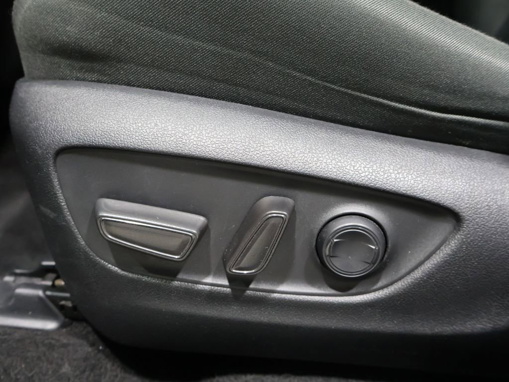 Used 2024 Toyota RAV4 XLE image 10