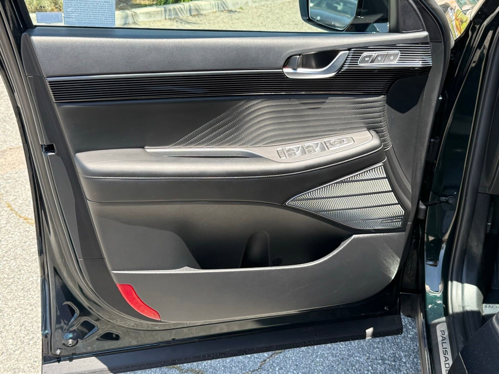 Used 2024 Hyundai Palisade Calligraphy FWD image 19