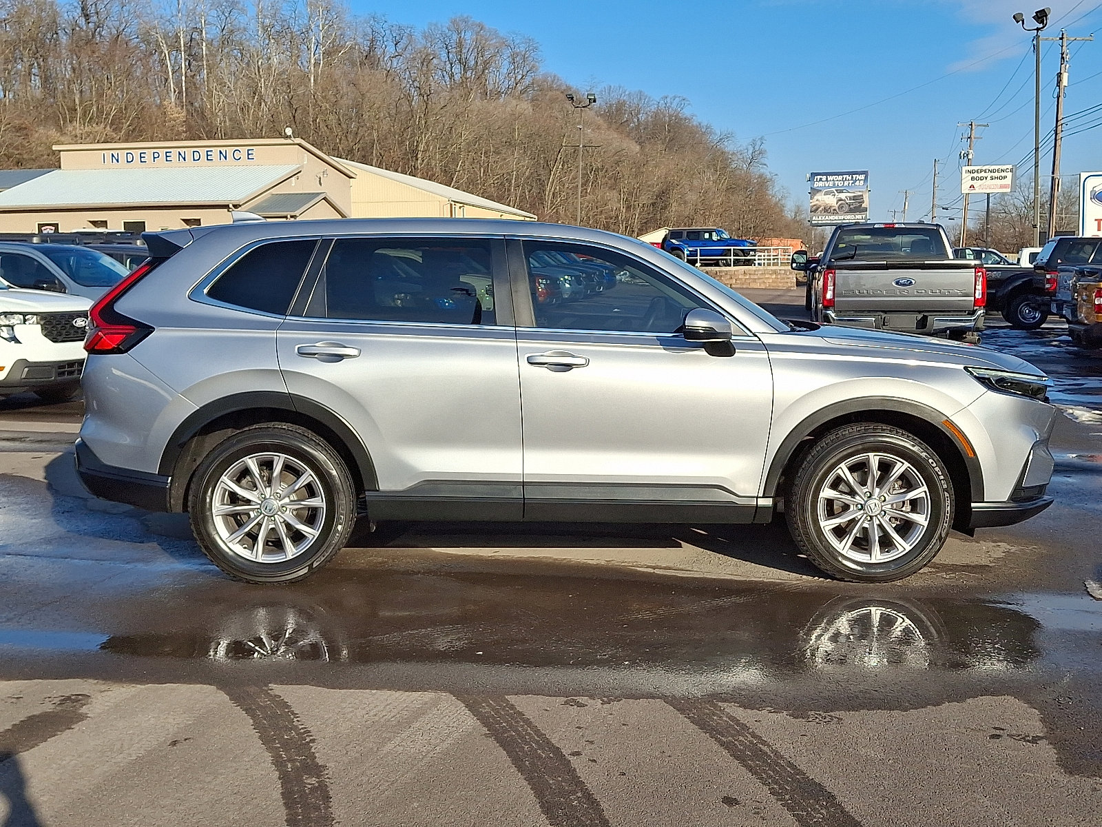 Used 2024 Honda CR-V EX-L image 12