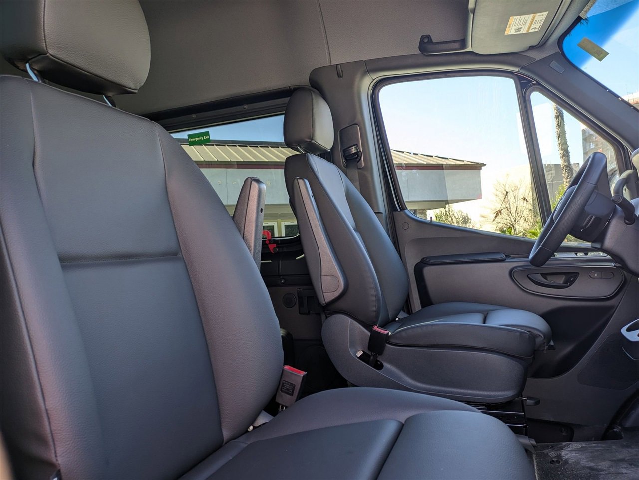 New 2025 Mercedes-Benz Sprinter 2500 image 9