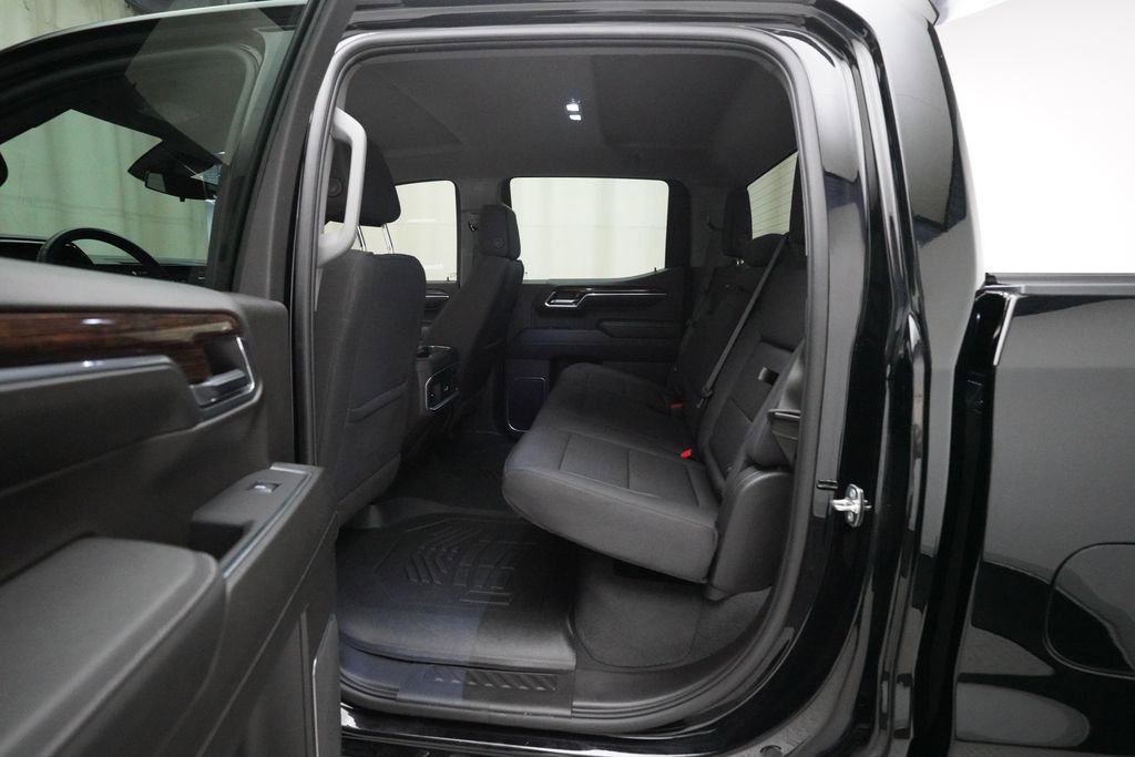 Used 2024 GMC Sierra 1500 Elevation w/ Max Trailering Package image 15