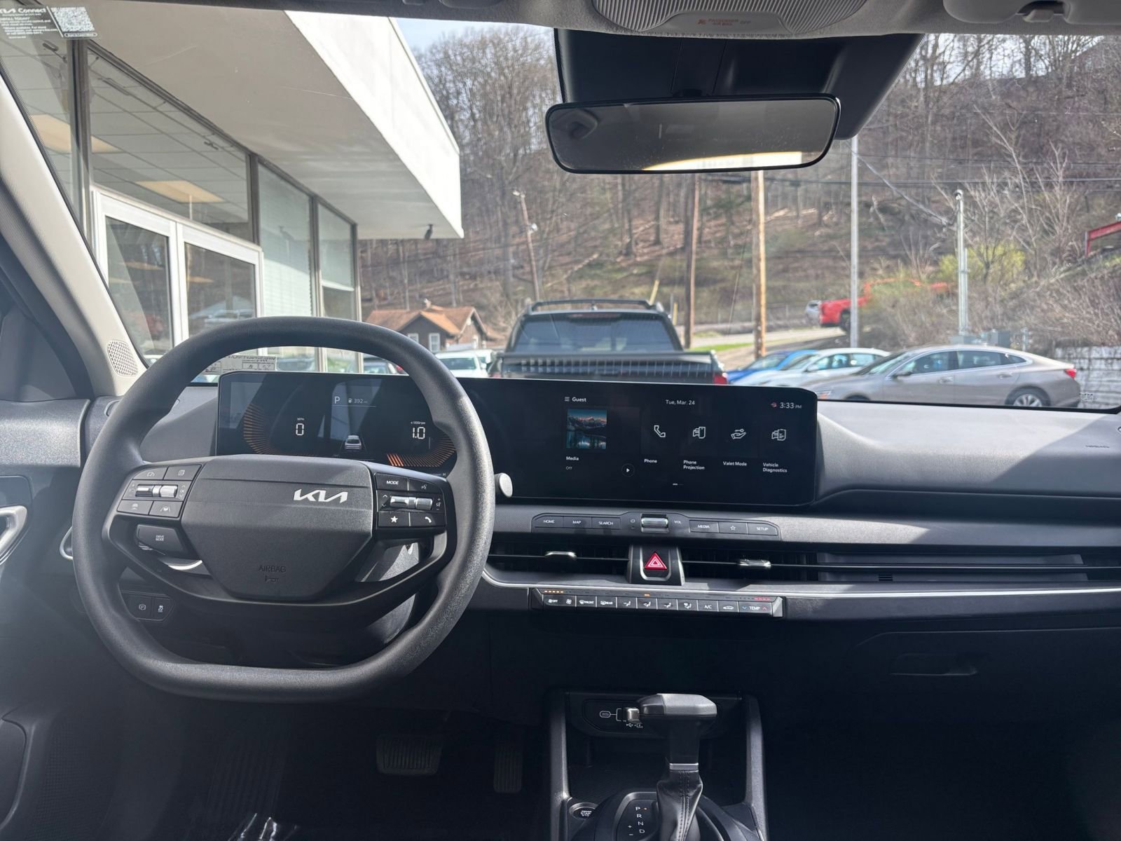 Used 2025 Kia K4 LXS image 33