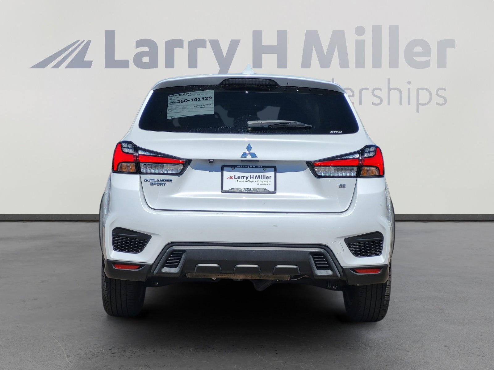 Used 2025 Mitsubishi Outlander Sport AWD image 5