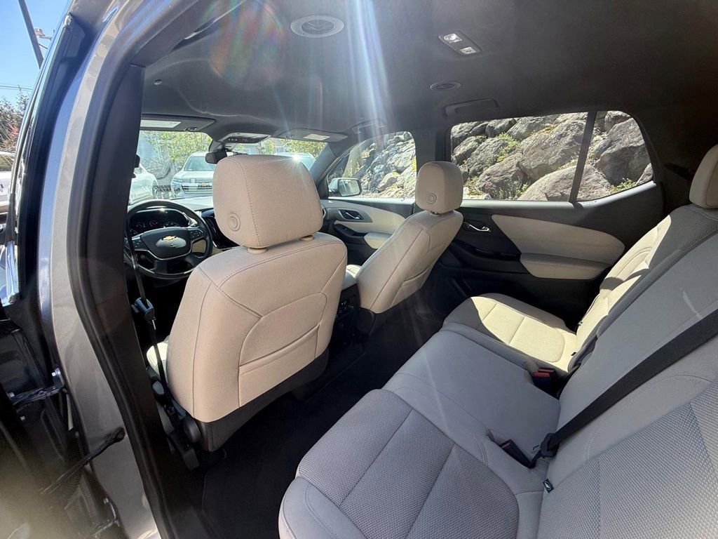 Used 2023 Chevrolet Traverse LS w/ Safety Package AWD/4WD image 19