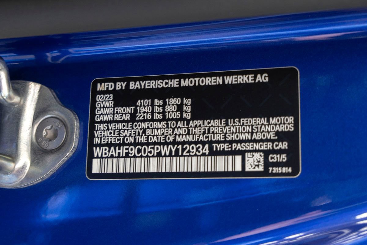 Certified 2023 BMW Z4 M40i w/ Premium Package image 31