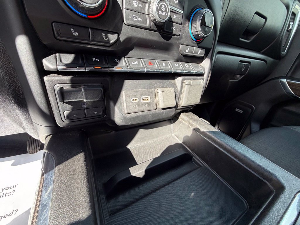 Used 2020 Chevrolet Silverado 1500 RST AWD/4WD image 23