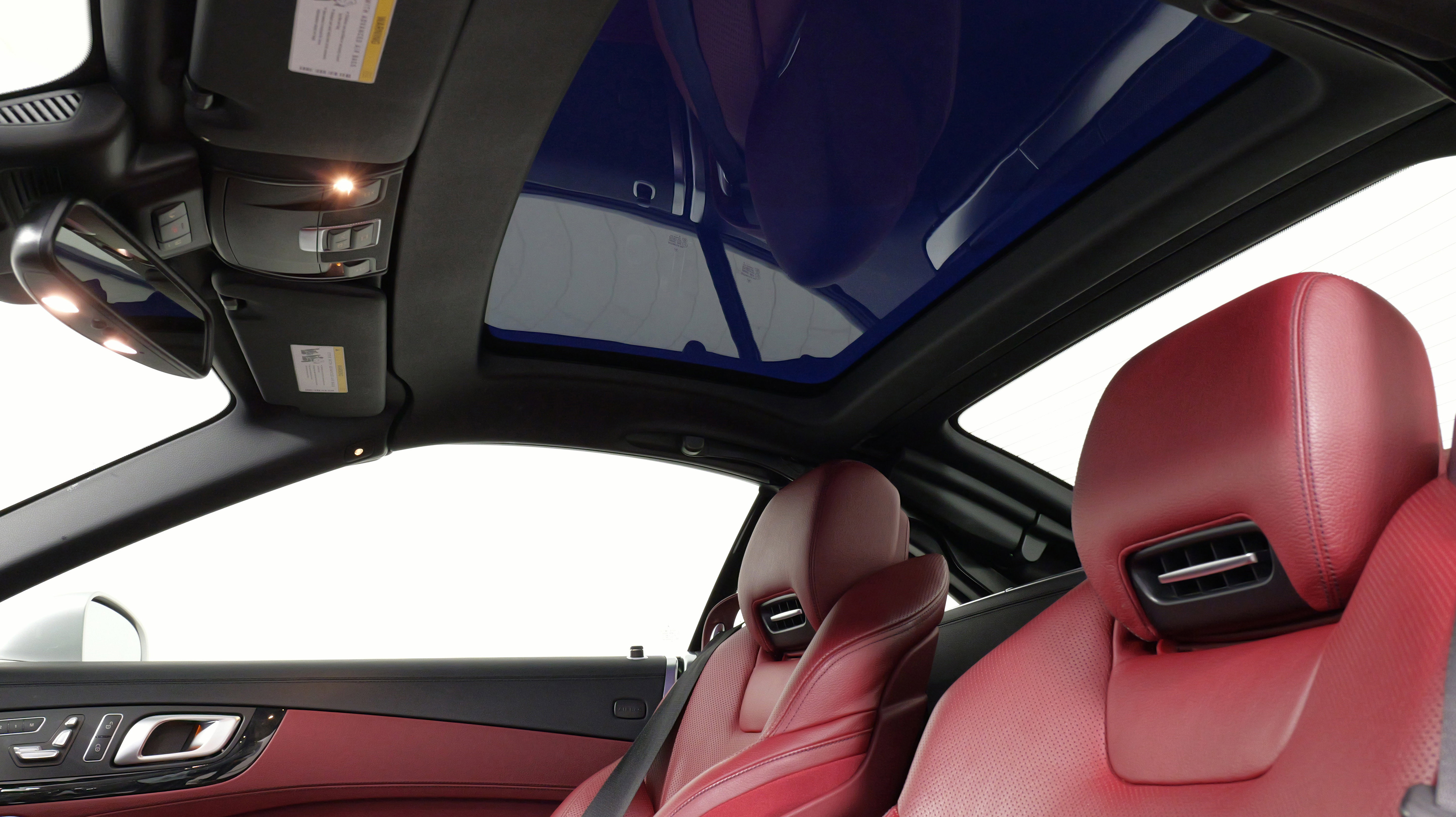 Used 2019 Mercedes-Benz SL 550 image 4