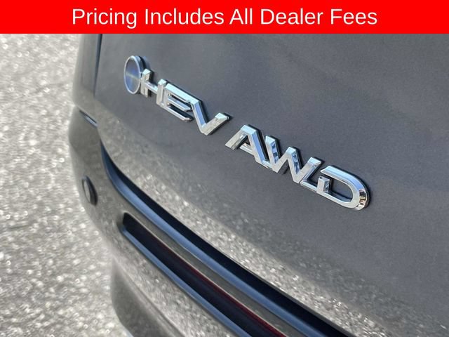 Used 2025 Toyota Sienna Platinum AWD/4WD image 11