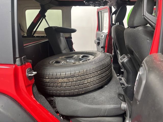 Used 2023 Jeep Wrangler Unlimited Sport AWD/4WD image 19