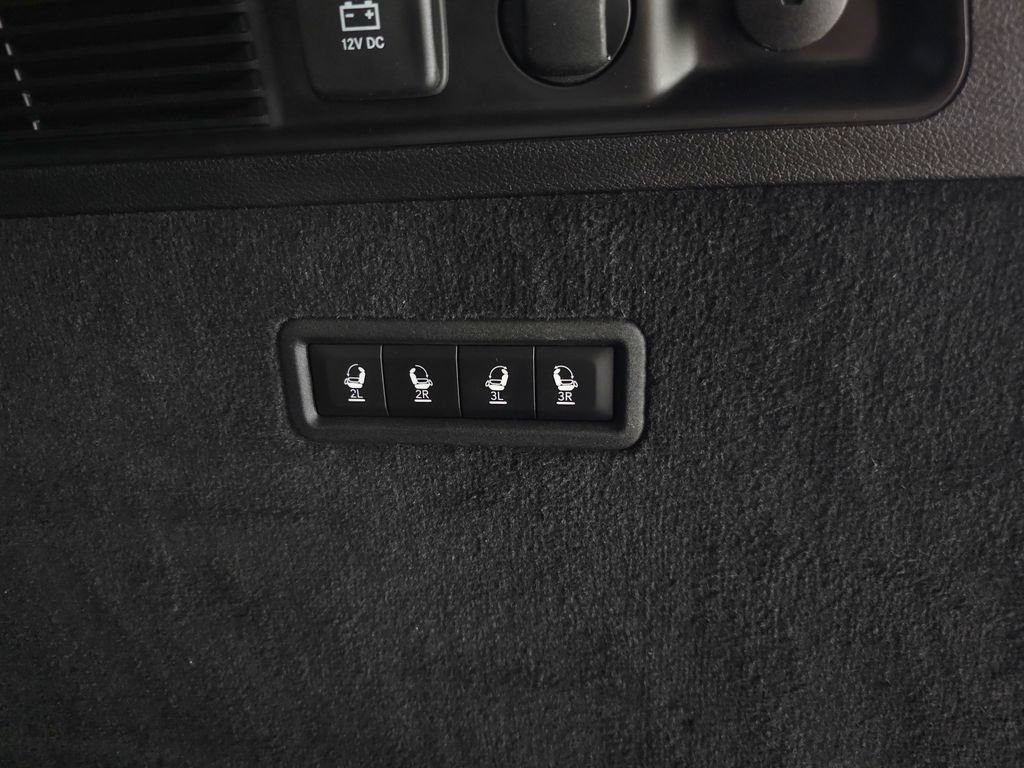 Used 2022 Jeep Grand Wagoneer Series III w/ Rear Seat Video Group 1 AWD/4WD image 10