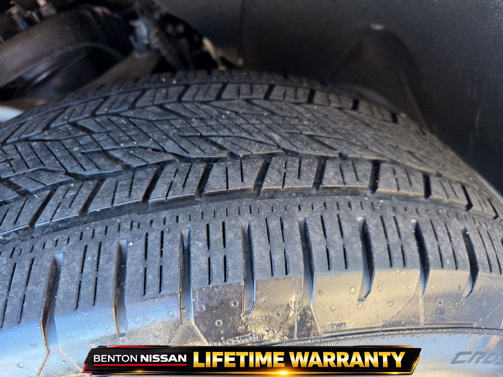 Used 2024 Chevrolet Tahoe LS w/ Driver Alert Package RWD image 6