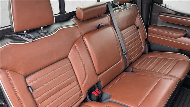 Used 2024 GMC Sierra 1500 Denali Ultimate AWD/4WD image 28