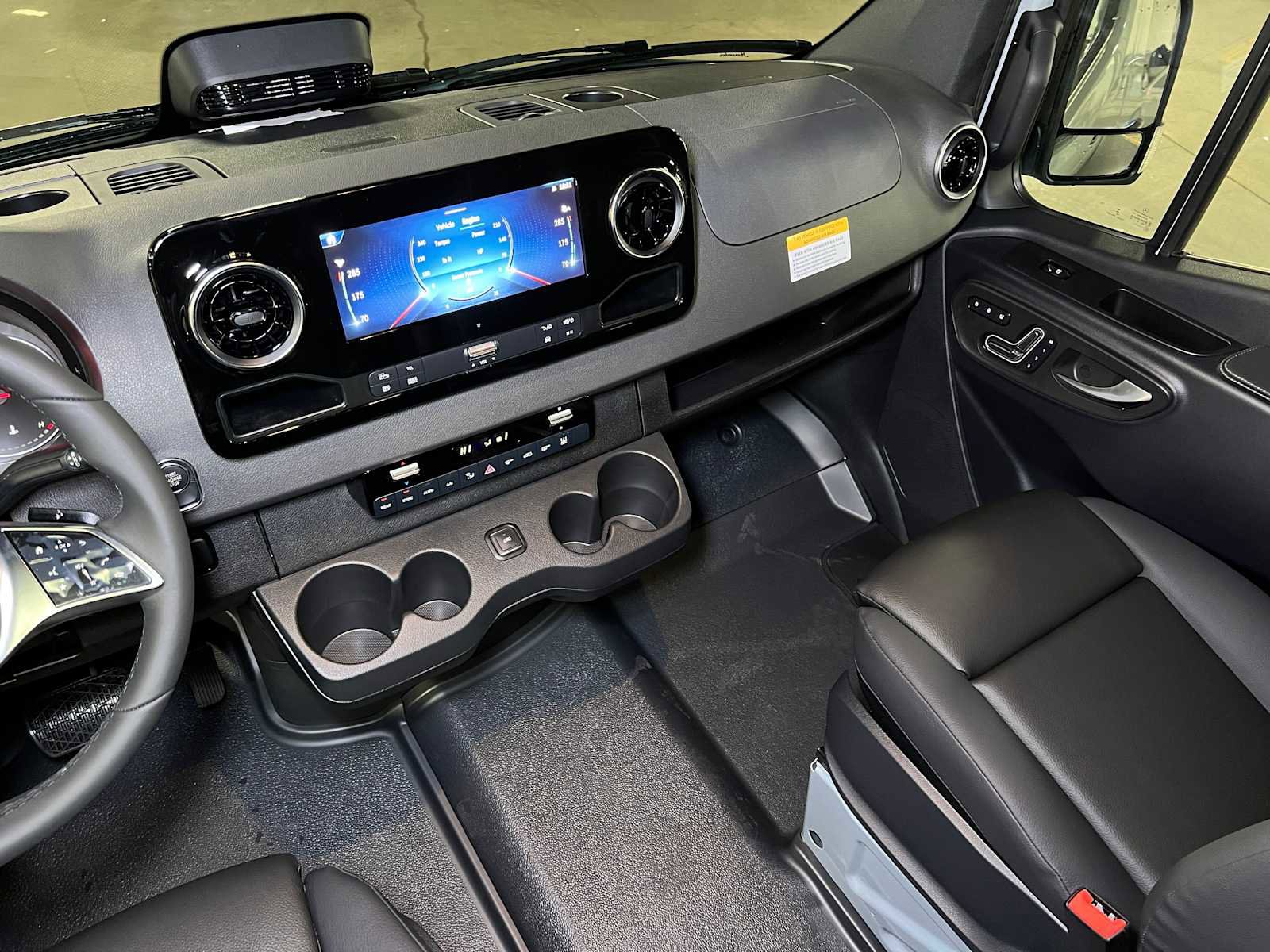 New 2026 Mercedes-Benz Sprinter 2500 image 39