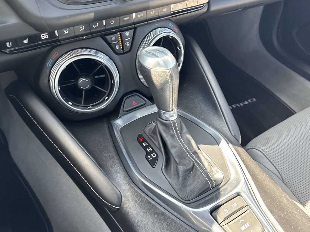 Used 2018 Chevrolet Camaro LT RWD image 16