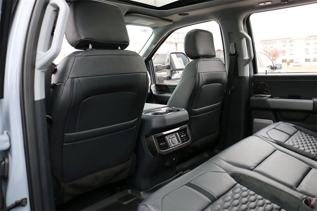 New 2026 Ford F250 Lariat w/ Black Appearance Package image 24