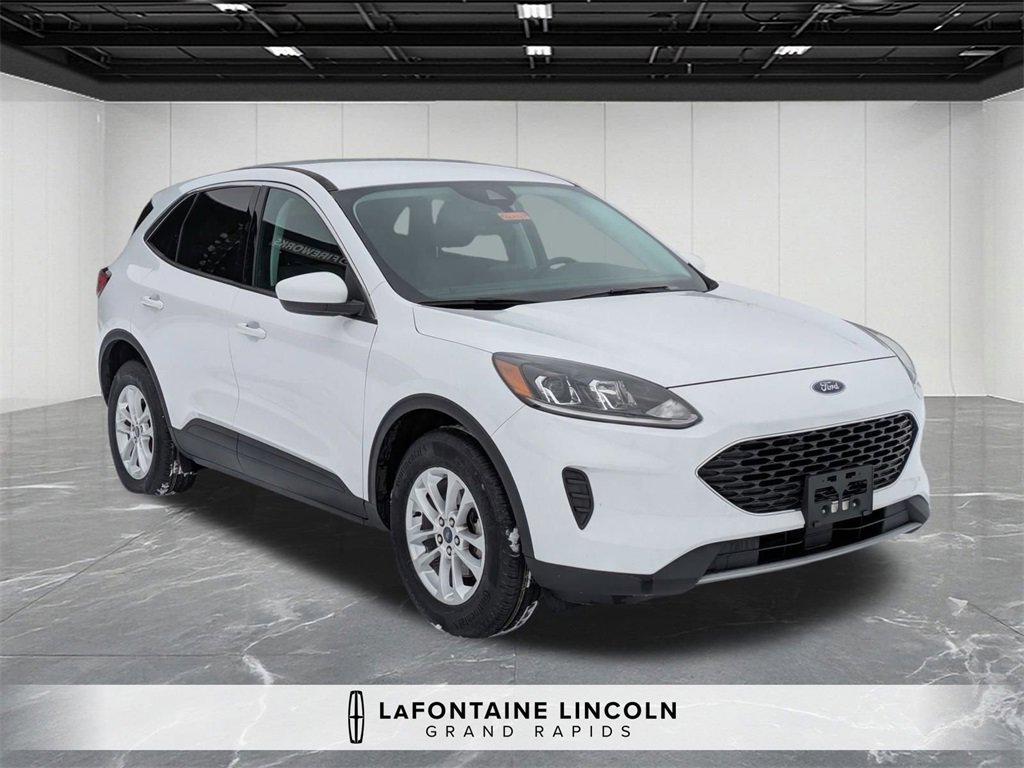 Used 2021 Ford Escape SE image 7