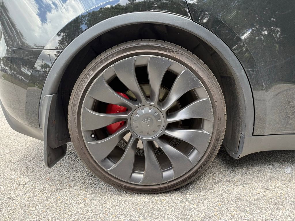 Used 2022 Tesla Model Y Performance AWD/4WD image 7